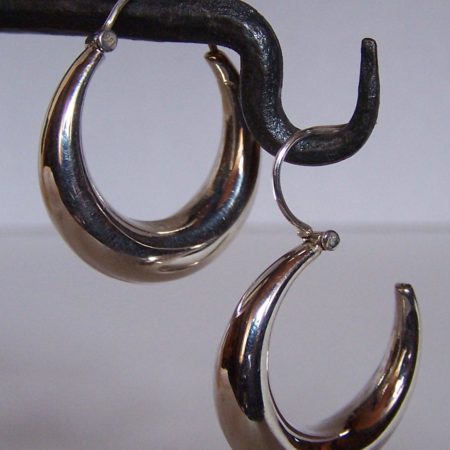 graduated sterling silver earrings